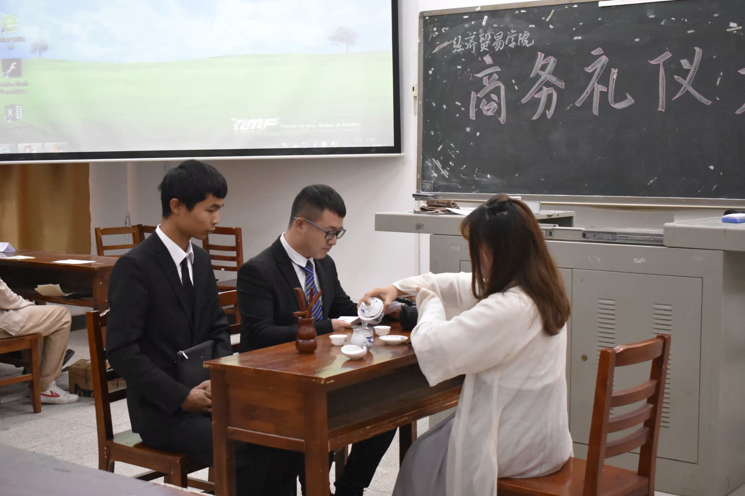 亚洲色欲久久久久综合网