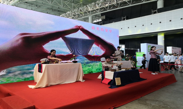 亚洲色欲久久久久综合网