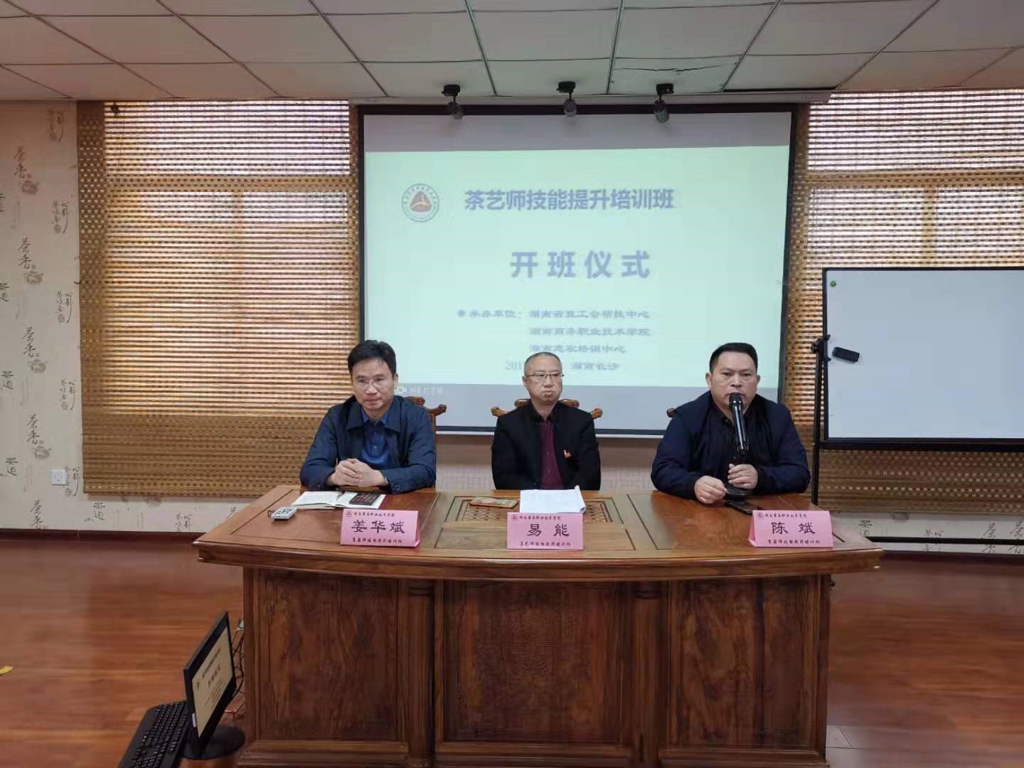 亚洲色欲久久久久综合网