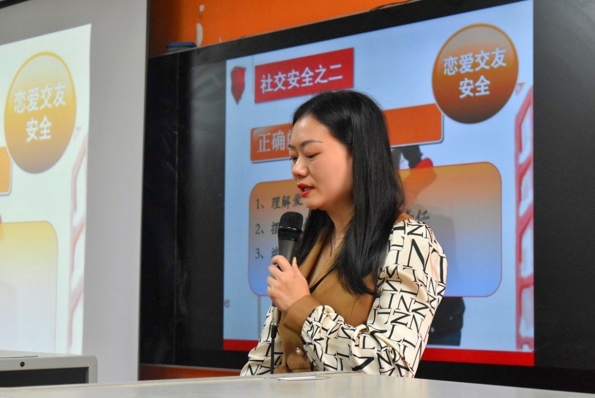 亚洲色欲久久久久综合网
