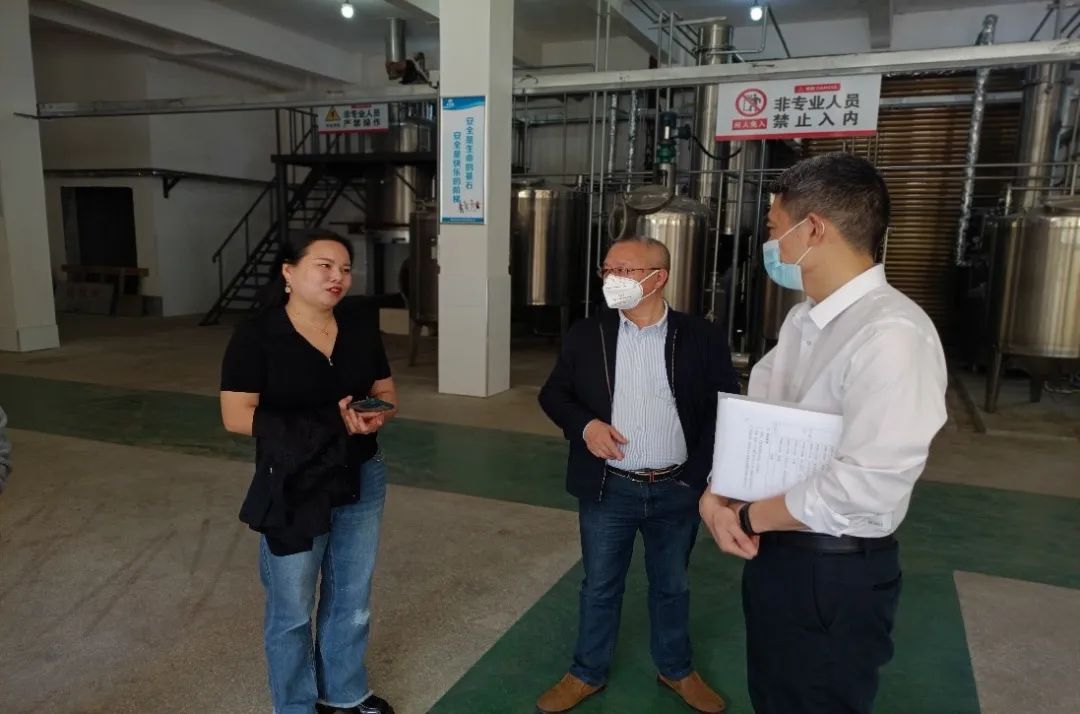 亚洲色欲久久久久综合网:湘西特聘专家服务团启动帮扶活动