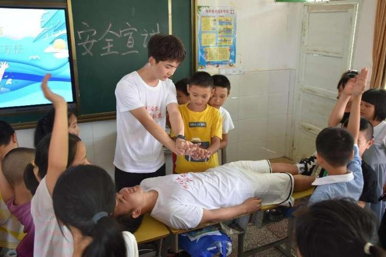 亚洲色欲久久久久综合网