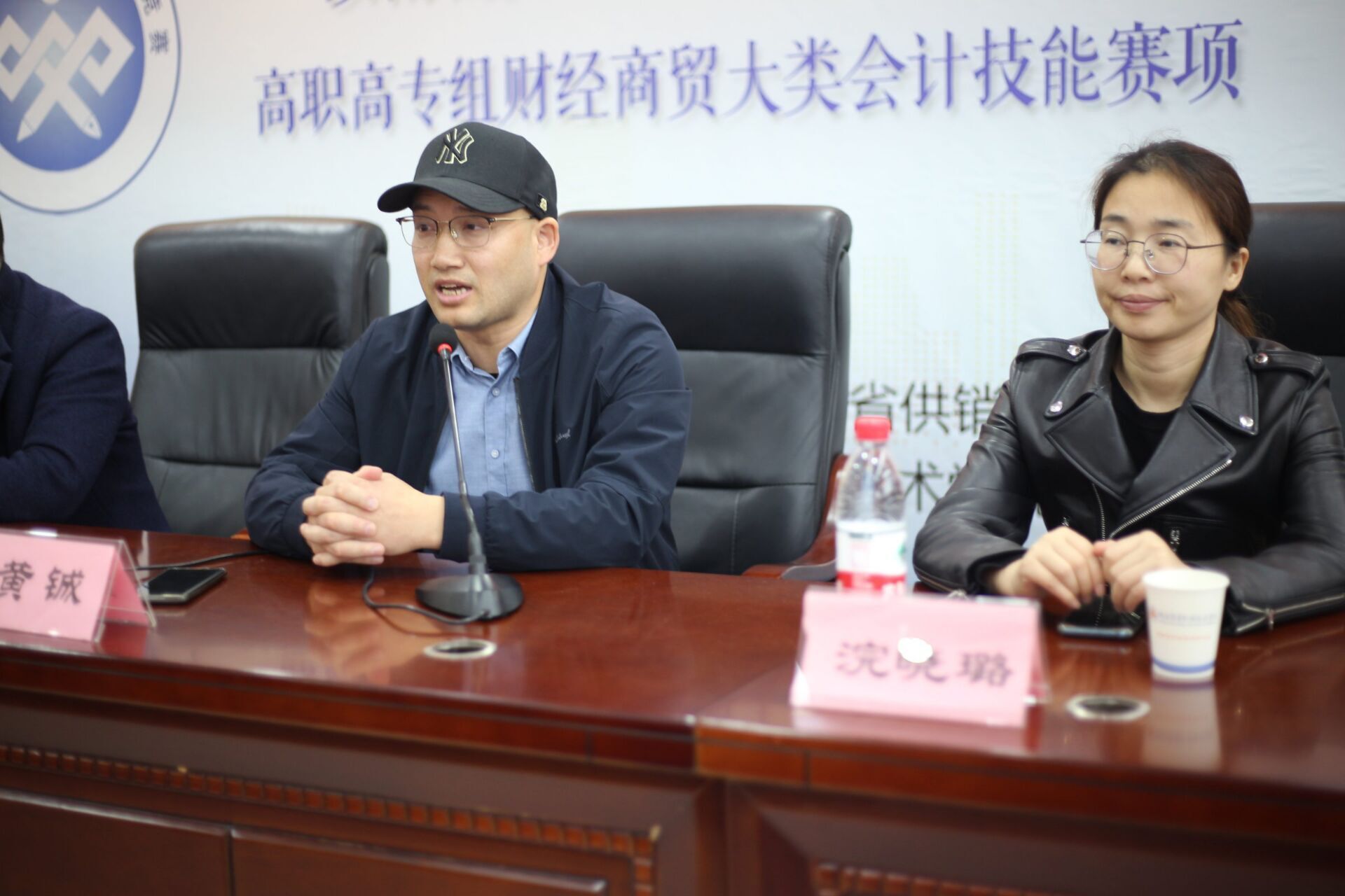亚洲色欲久久久久综合网