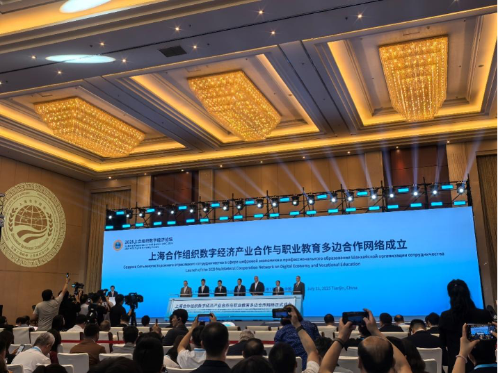 亚洲色欲久久久久综合网