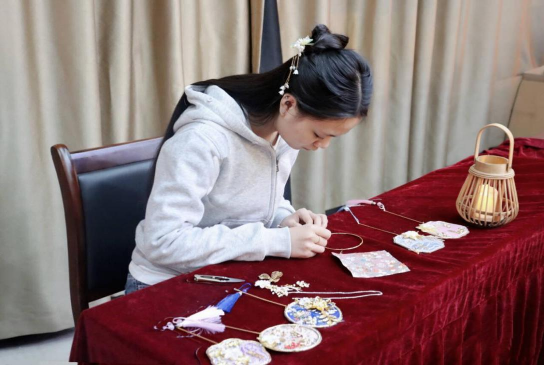 亚洲色欲久久久久综合网